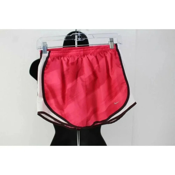ladies nike dri fit shorts size S - Picture 1 of 3